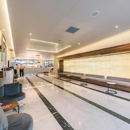 Luxury Sea View Apartments In Orbi City Batumi Exterior foto
